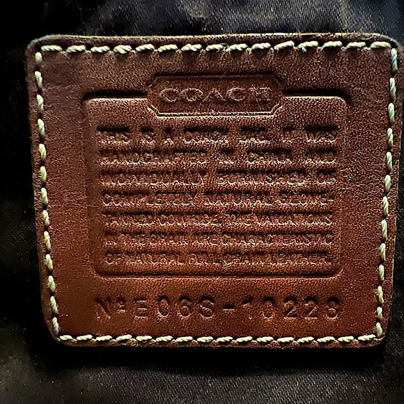 Original COACH BAG, leather medium hand bag, PERFECT CONDITION, WILL NEGOTIATE - Picture 7 of 7